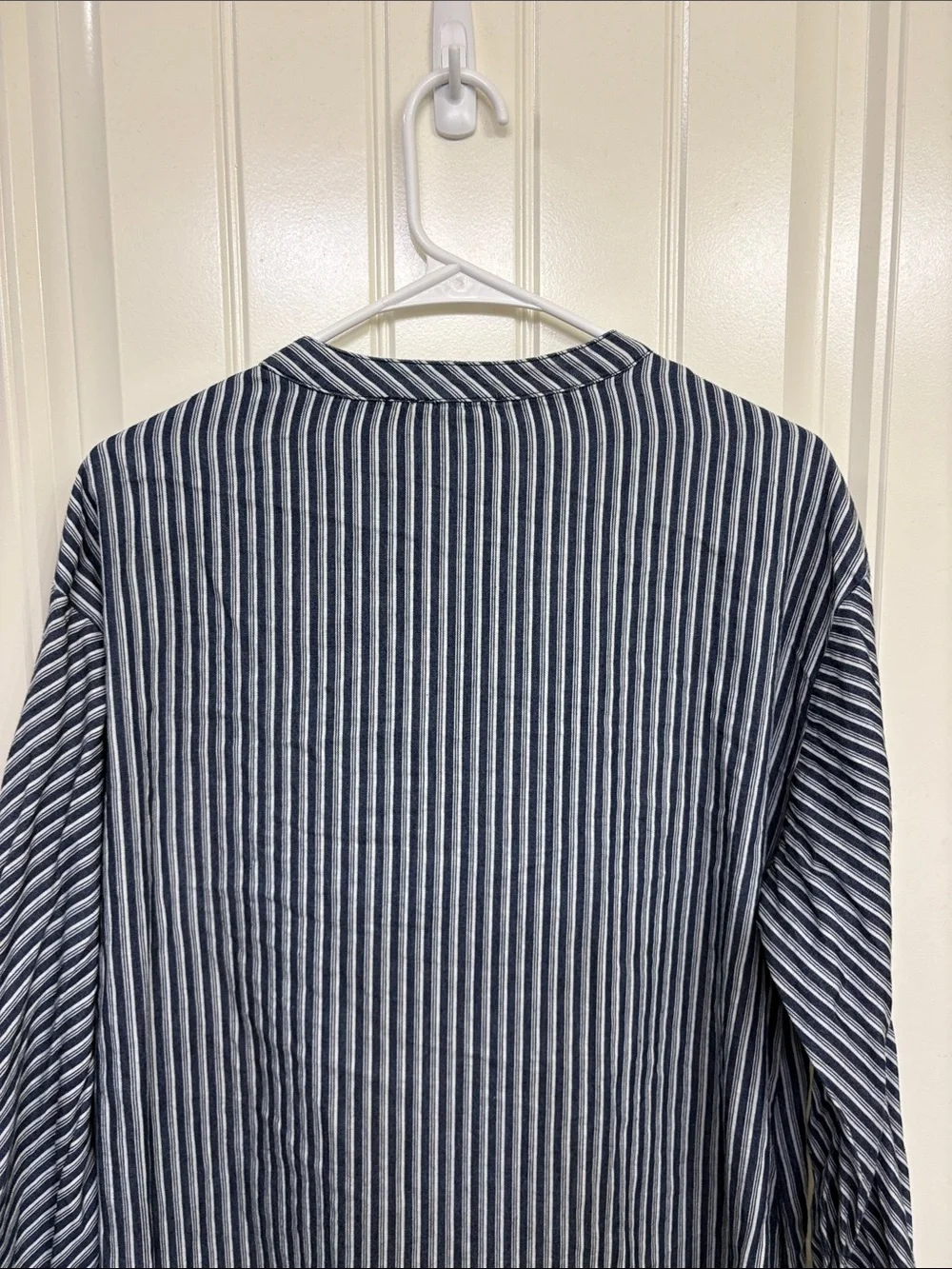 Saint‎ Geraldine Women's Navy and White Striped Button-Down Tunic Shirt Dress